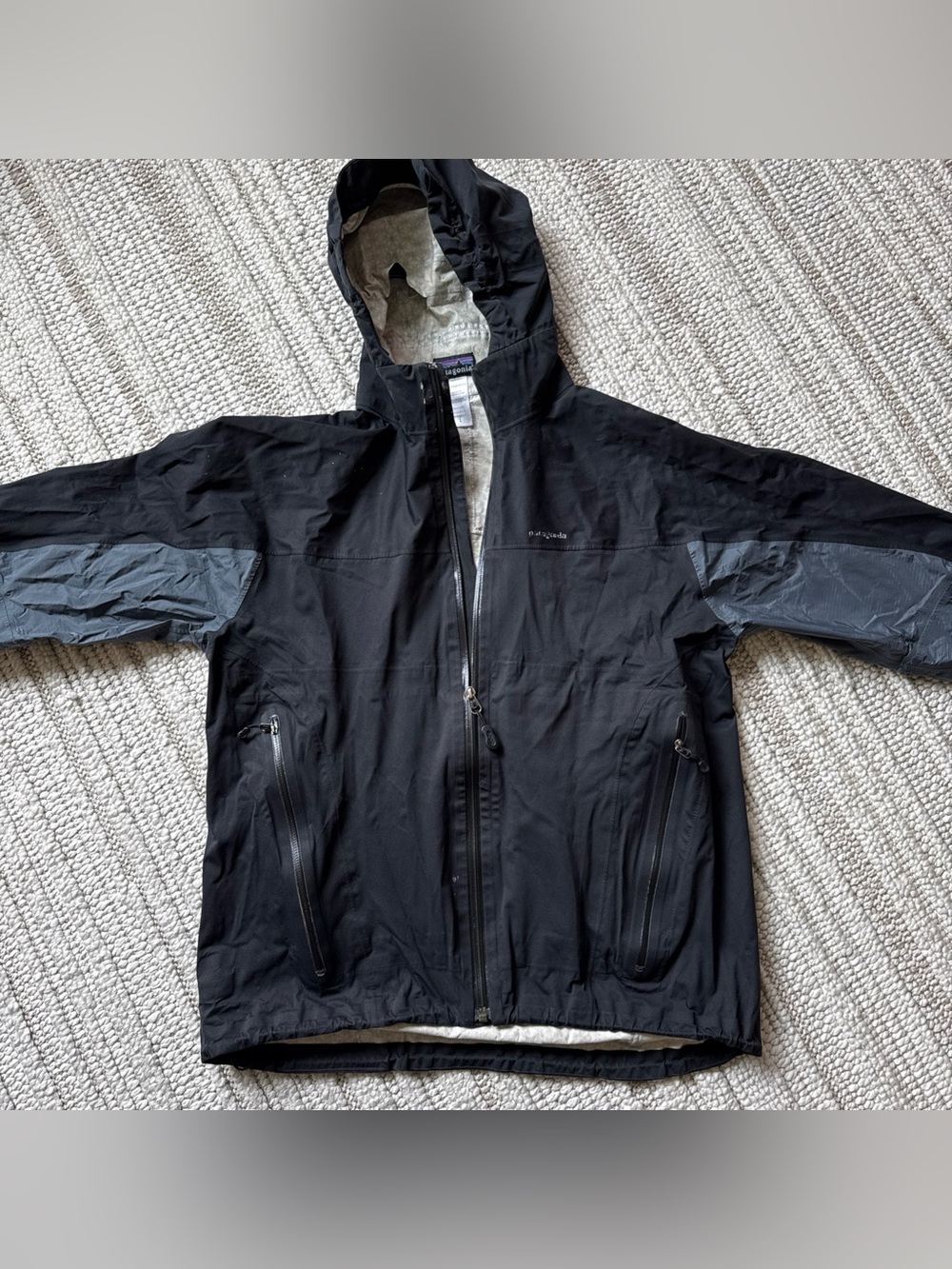 Vintage Patagonia Spraymaster Jacket Large Lightweight Water Resistant Black